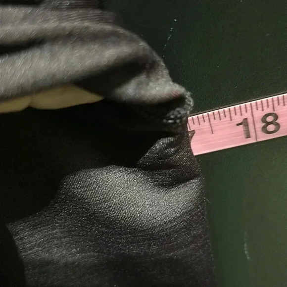 Nike Pro Hyperwarm Long Sleeve pullover 1/4 Zip Training, high neck, midweight - Picture 6 of 8